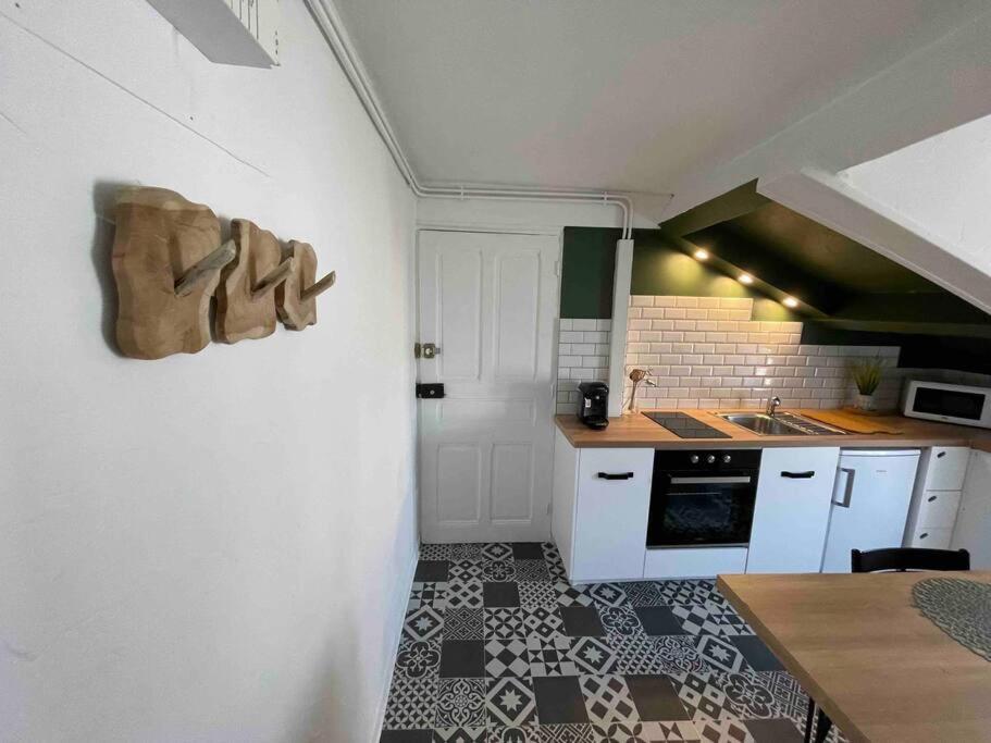 Studio Cosy, En Centre, Proche Gare, Vue Degagee Valence  Ngoại thất bức ảnh